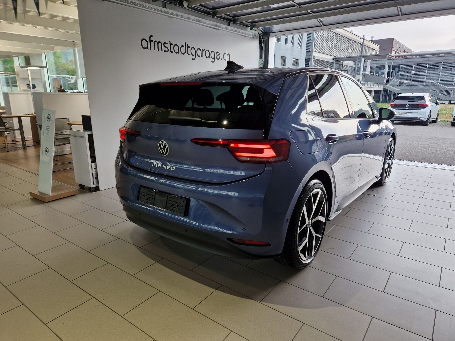 VW ID.3 Neo 58 kWh 190 PS Life-image-3