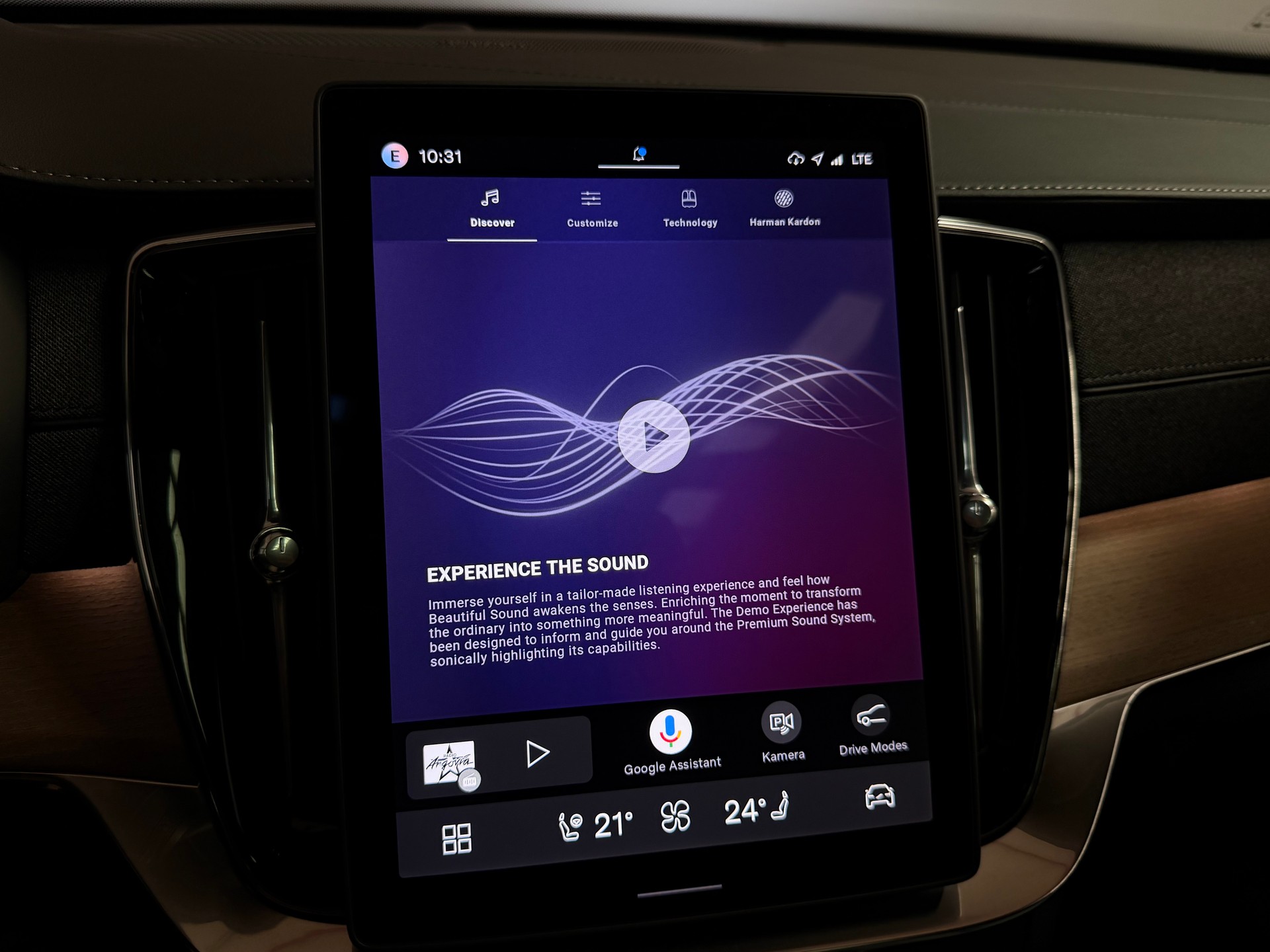 VOLVO XC90 T8 eAWD PluginHybrid Plus Dark Geartronic-image-28