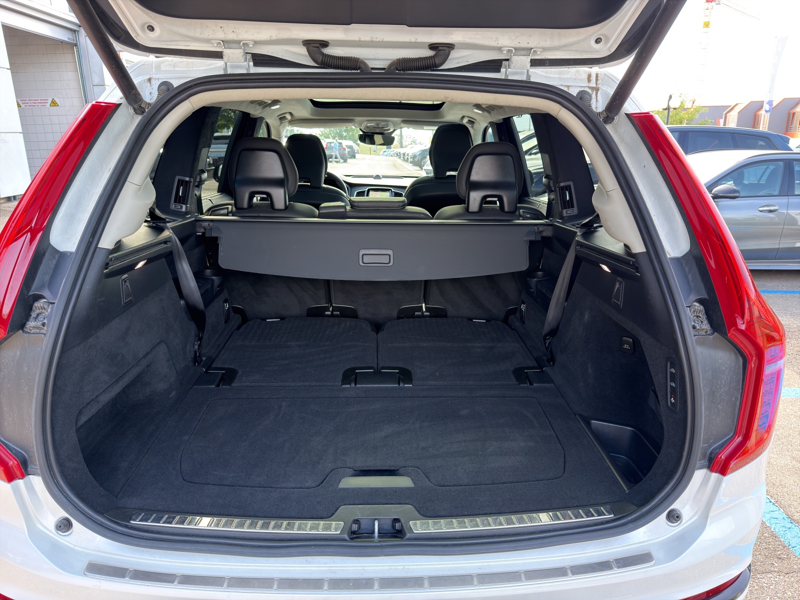 Image VOLVO XC90 XC90 T8 eAWD PluginHybrid Ultimate Dark Geartronic
