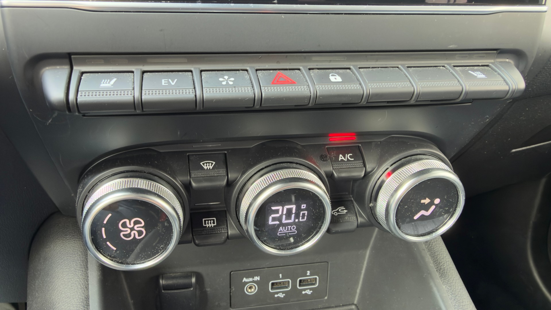 RENAULT Captur 1.6 E-Tech Plug-in Edition One-image-8