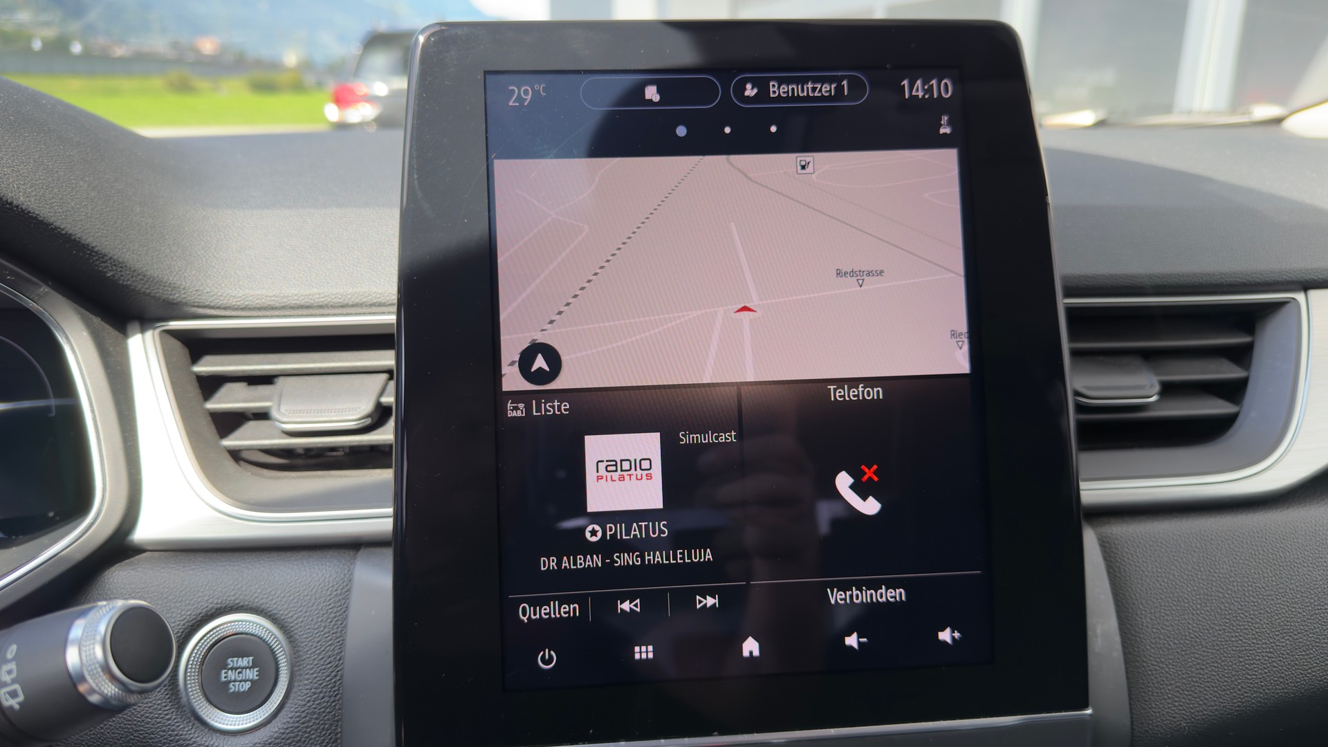 RENAULT Captur 1.6 E-Tech Plug-in Edition One-image-14