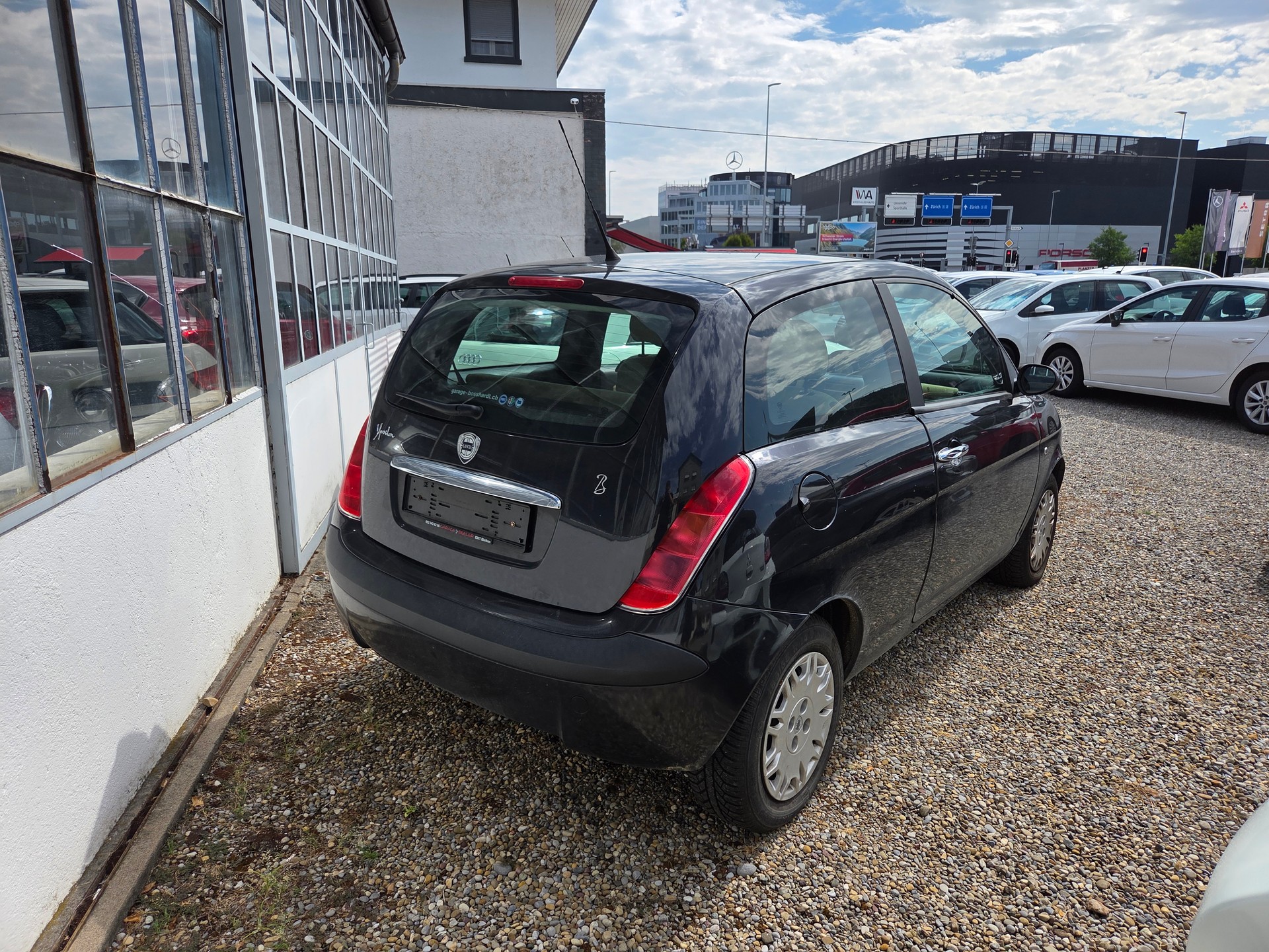 LANCIA Ypsilon 1.2 16V Platino-image-2