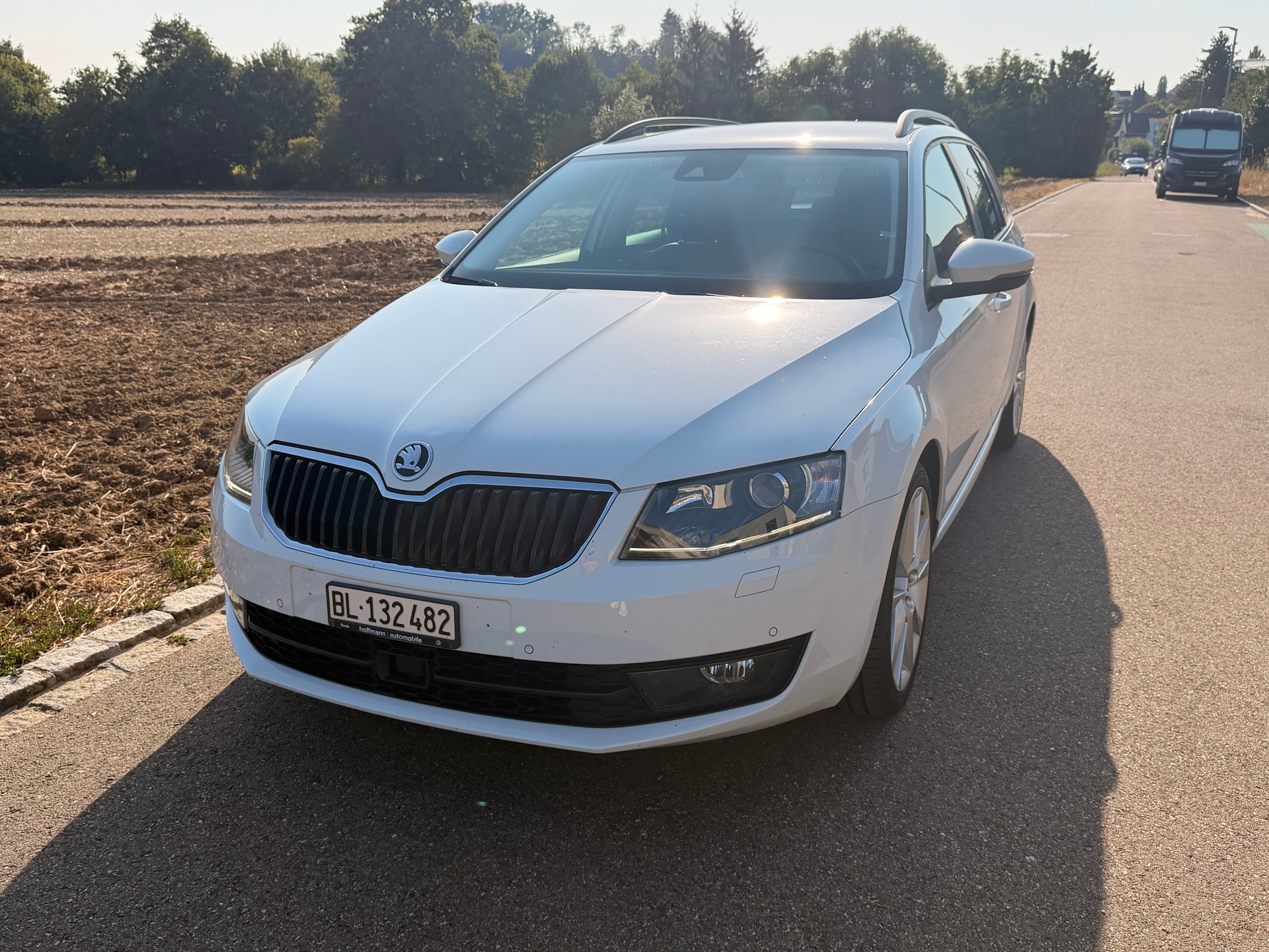 SKODA 1.8 TSI Elegance DSG-image-0