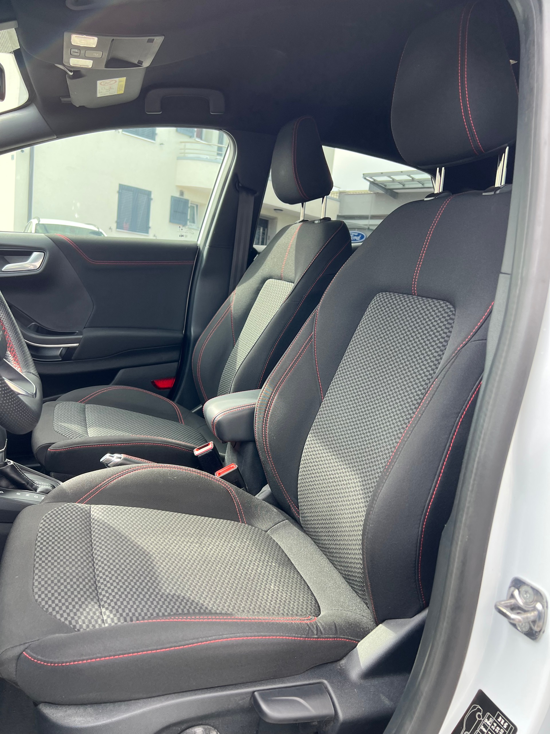 FORD Puma 1.0 EcoBoost ST-Line Design Automat-image-10