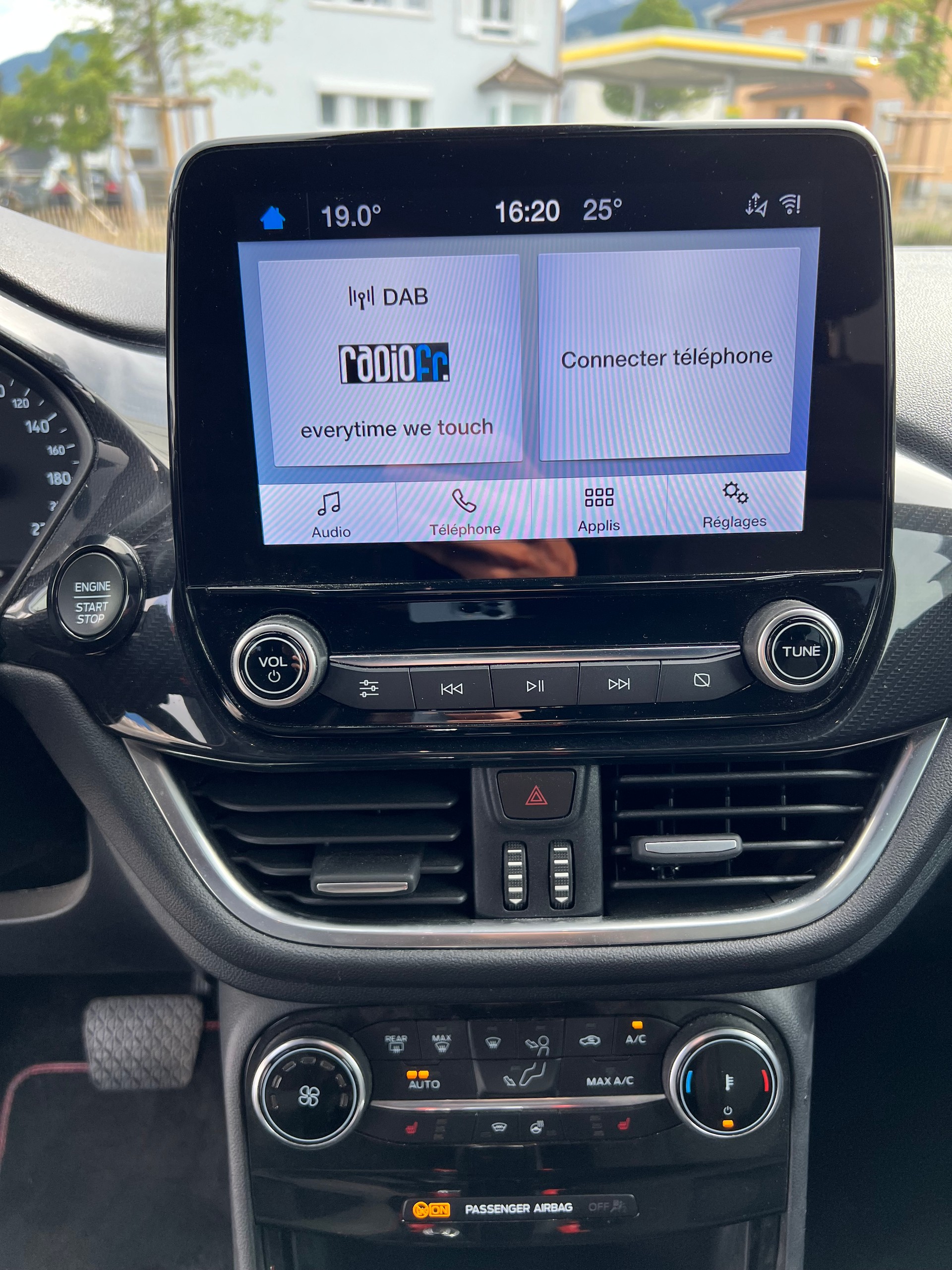 FORD Puma 1.0 EcoBoost ST-Line Design Automat-image-6
