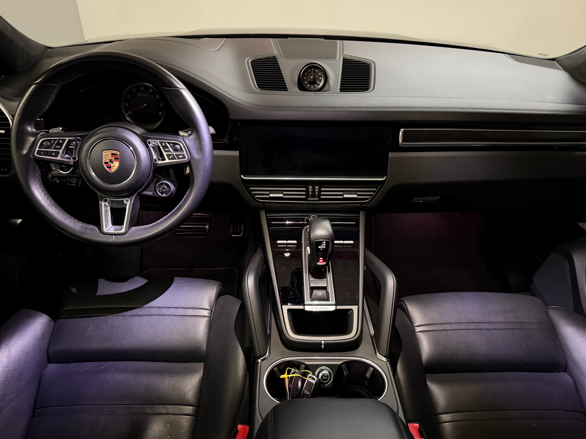 PORSCHE Cayenne Turbo Coupé inkl. Approved-image-15