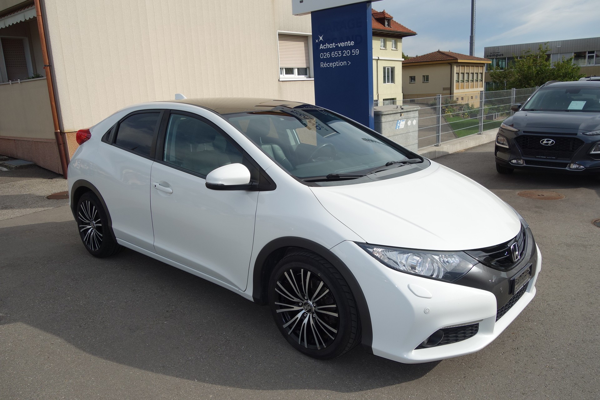 HONDA Civic 1.8i Executive-image-1