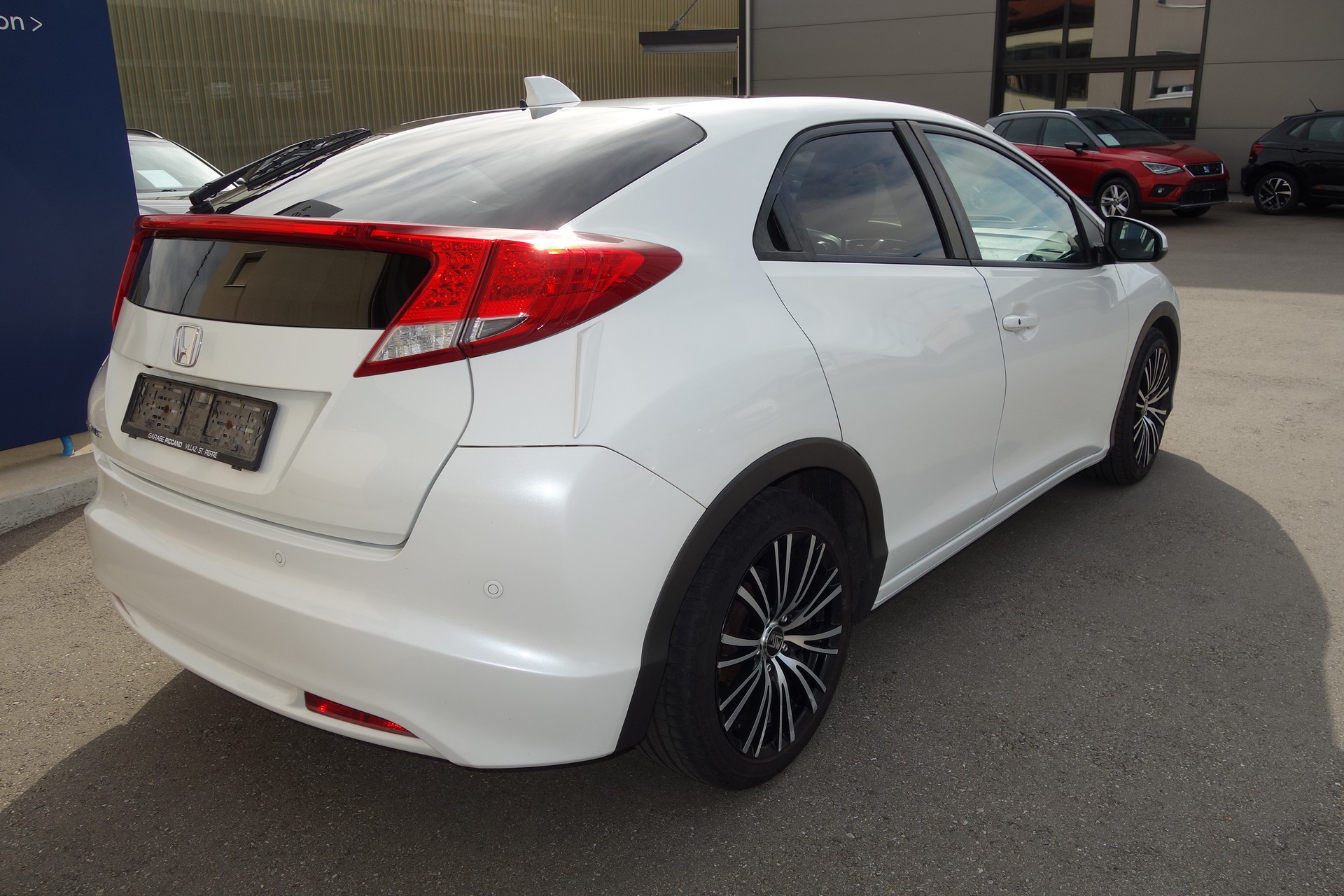 HONDA Civic 1.8i Executive-image-4
