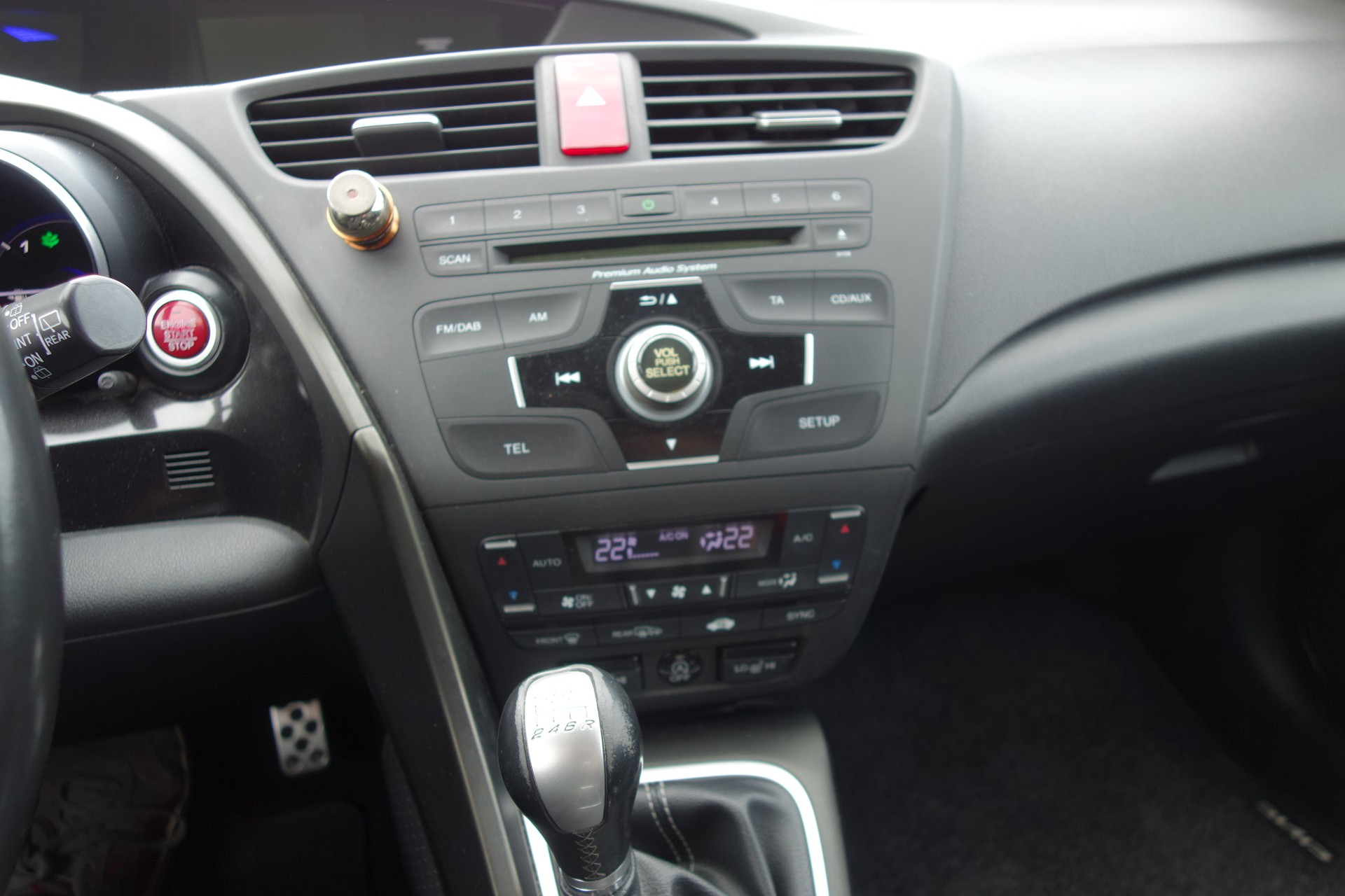 HONDA Civic 1.8i Executive-image-11