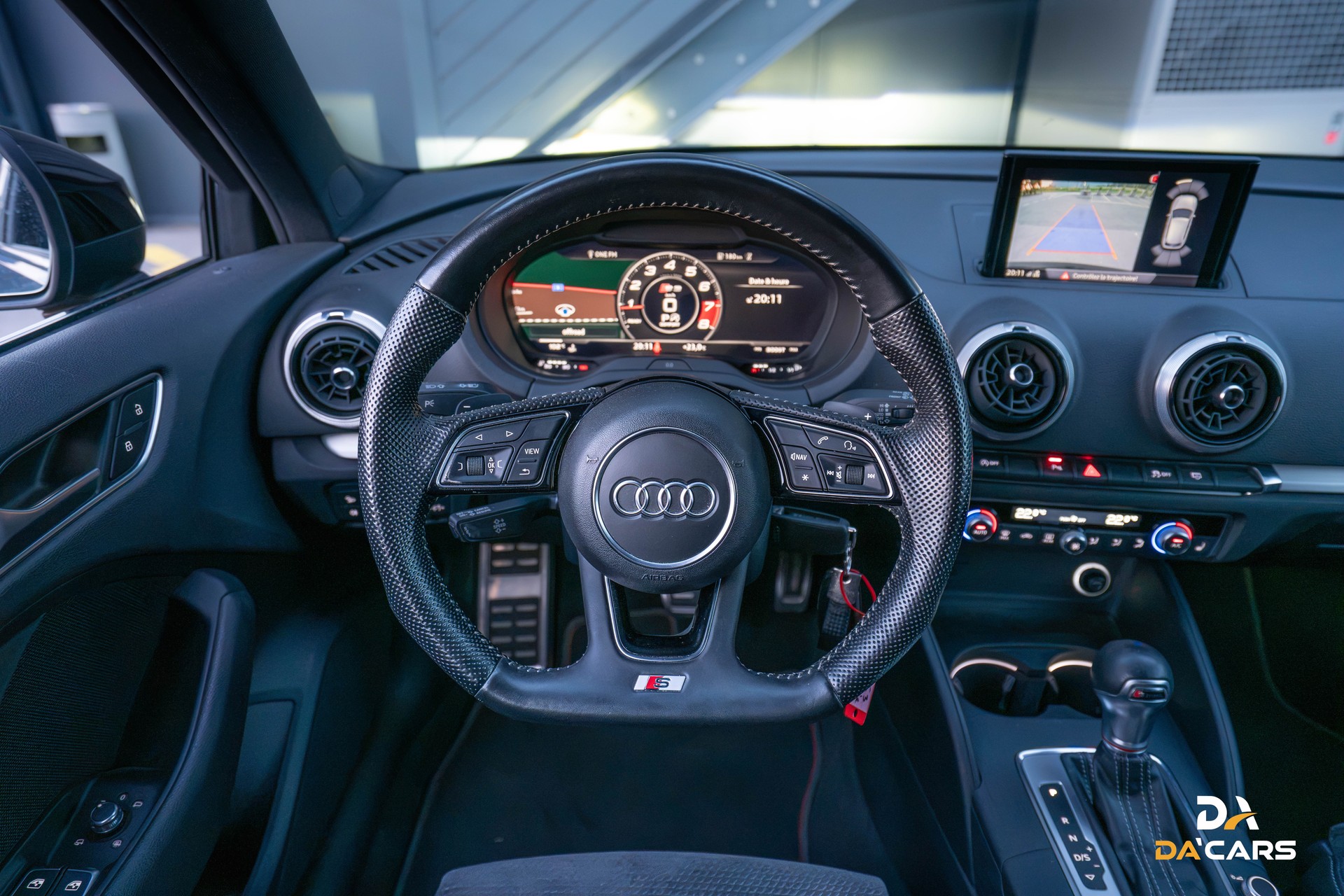AUDI S3 Sportback 2.0 TFSI quattro S-tronic-image-8