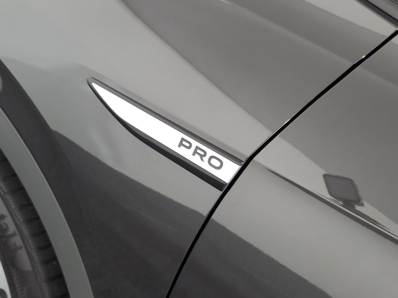 VW ID.4 Pro Performance 77 kWh Business-image-14