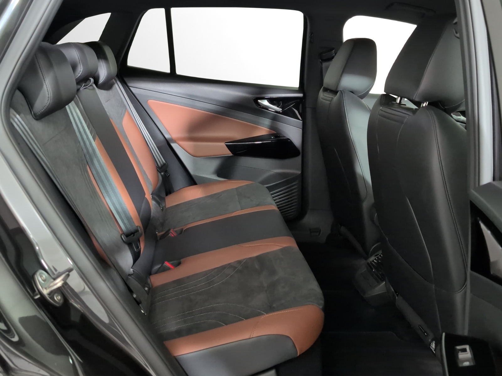 VW ID.4 Pro Performance 77 kWh Business-image-8