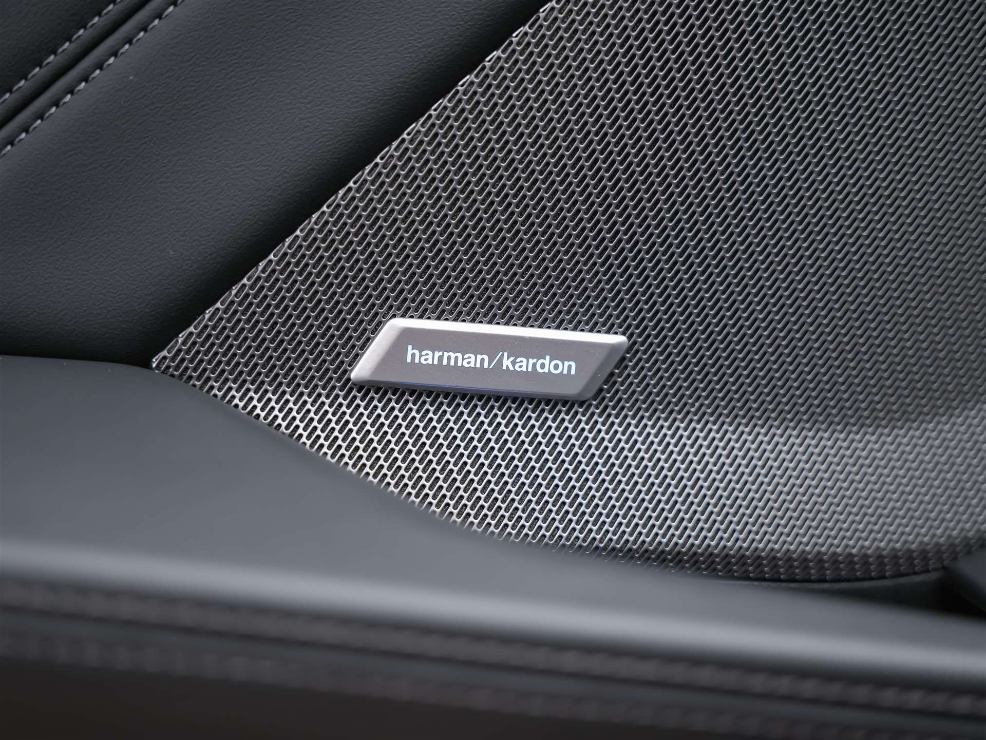 BMW M135i xDrive *Werksgarantie*Harman/Kardon*360° Kamera*-image-22