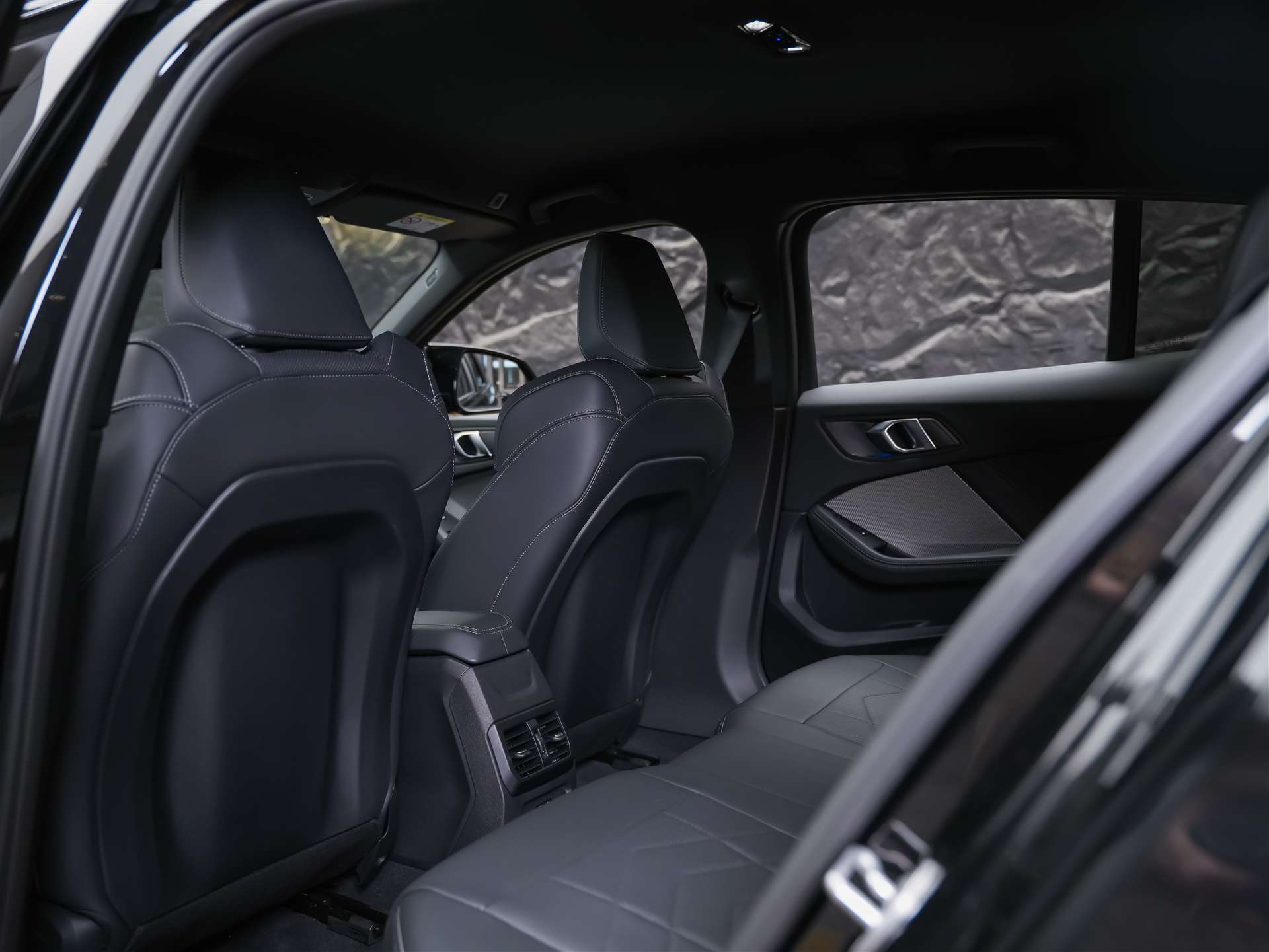 BMW M135i xDrive *Werksgarantie*Harman/Kardon*360° Kamera*-image-10