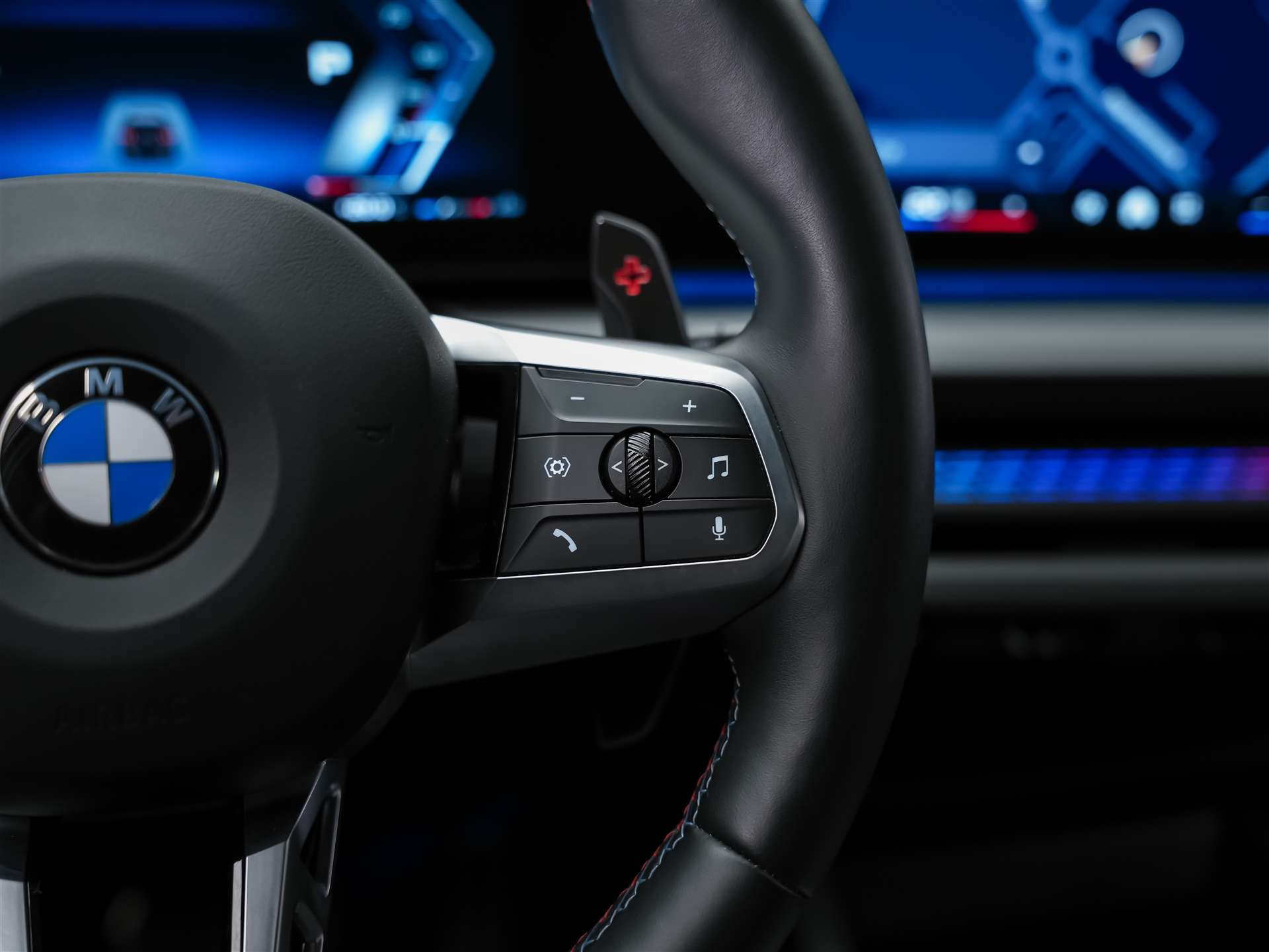 BMW M135i xDrive *Werksgarantie*Harman/Kardon*360° Kamera*-image-27