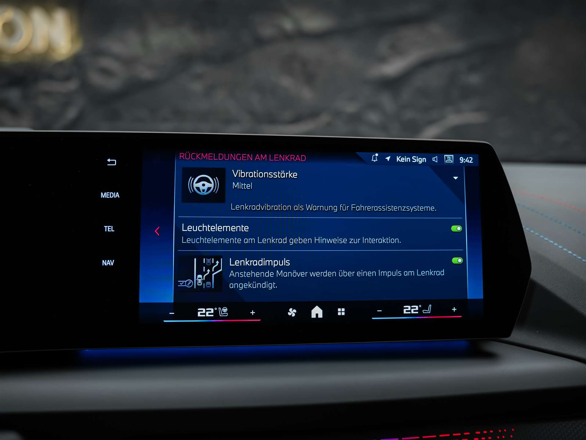 BMW M135i xDrive *Werksgarantie*Harman/Kardon*360° Kamera*-image-37