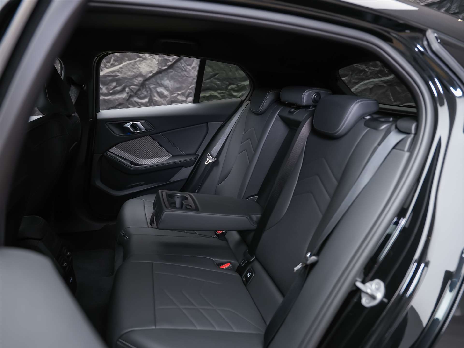 BMW M135i xDrive *Werksgarantie*Harman/Kardon*360° Kamera*-image-12