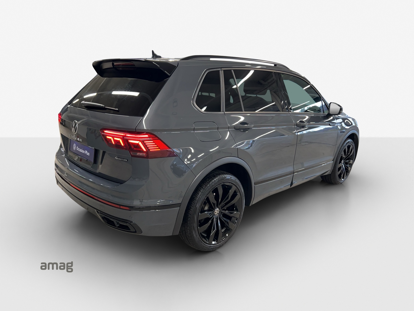 VW Tiguan 2.0 TDI SCR R-Line 4Motion DSG-image-4