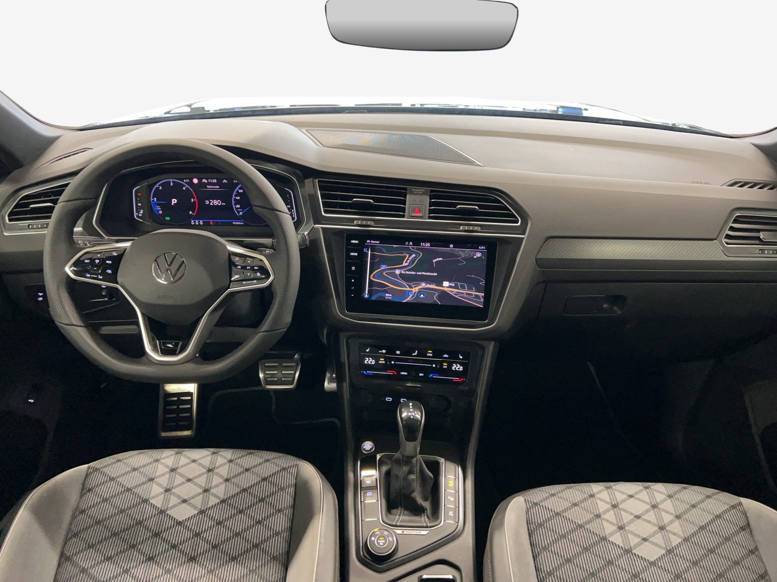 VW Tiguan 2.0 TDI SCR R-Line 4Motion DSG-image-8