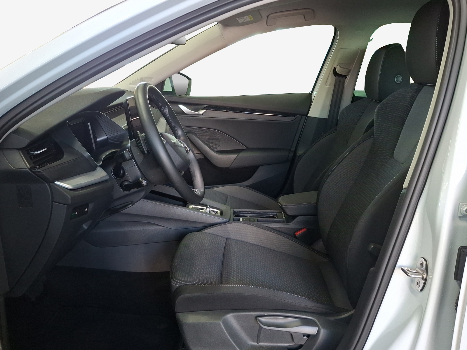 SKODA Octavia Combi 1.5 TSI mHEV DSG Dynamic-image-7