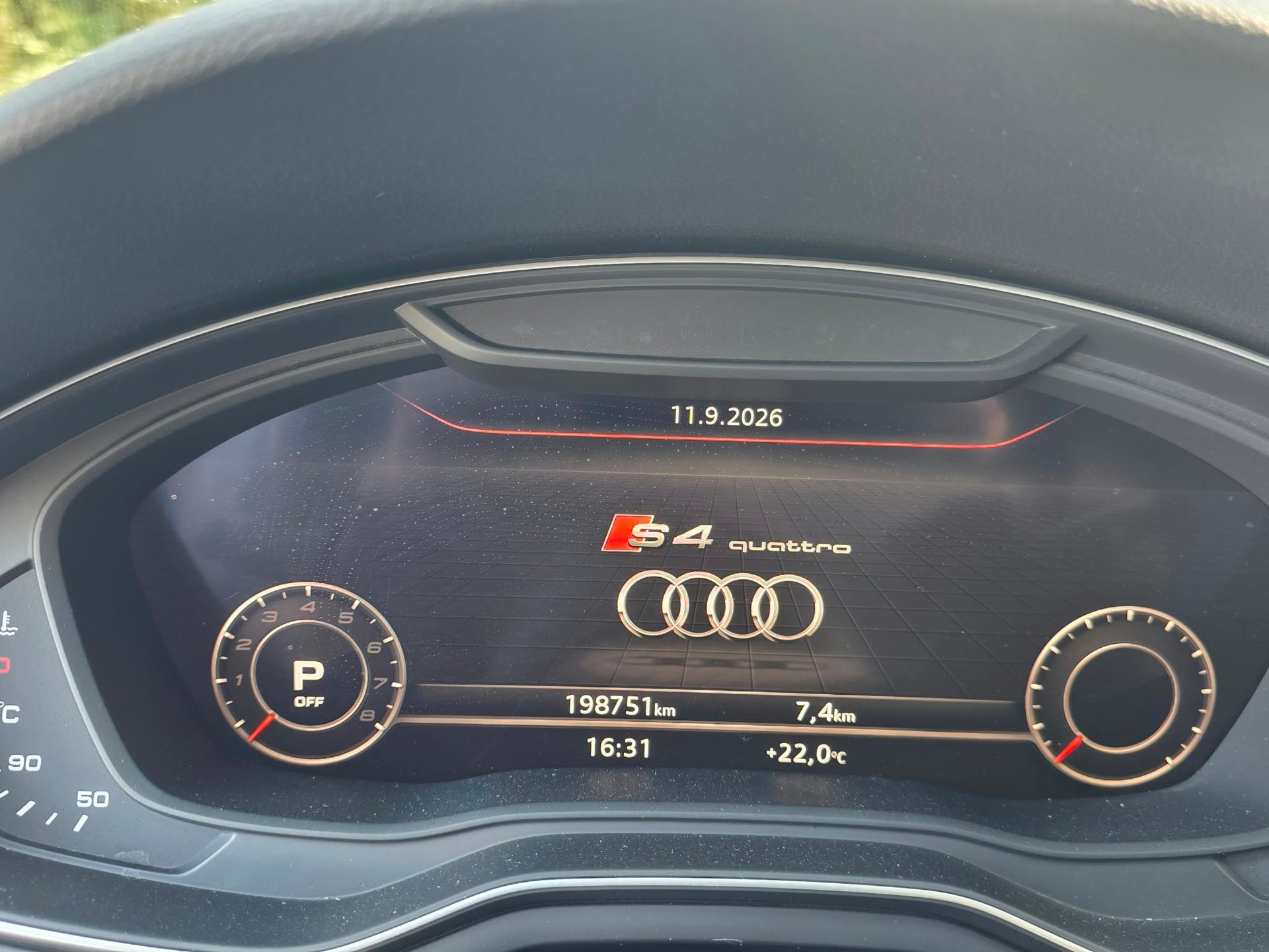 AUDI S4 Avant 3.0 TFSI quattro tiptronic-image-13