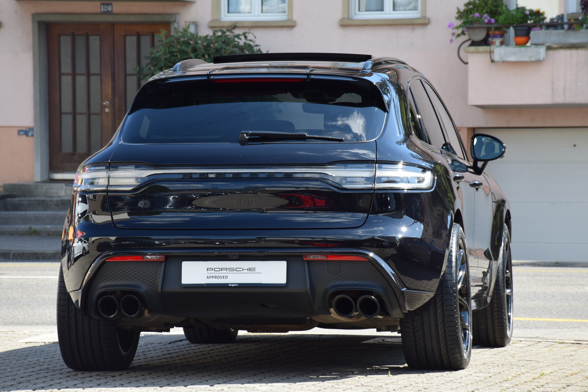 PORSCHE Macan GTS PDK-image-9