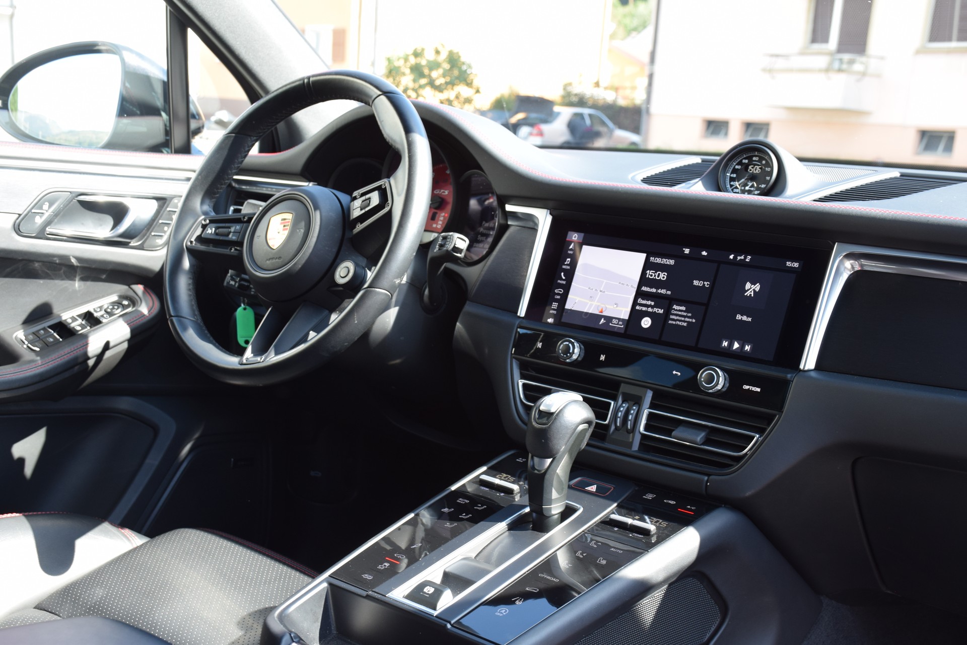 PORSCHE Macan GTS PDK-image-13