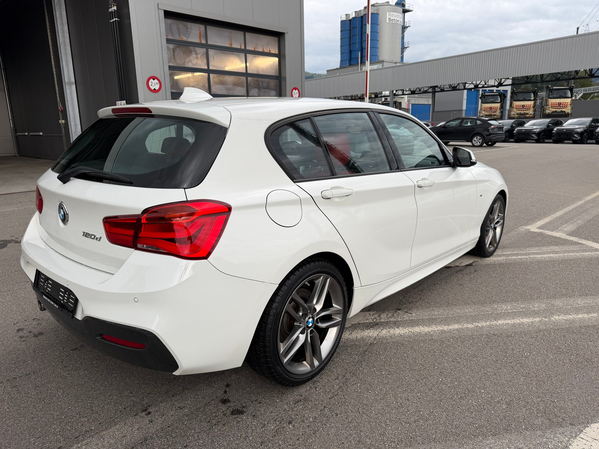 BMW 120d M Sport Steptronic-image-3
