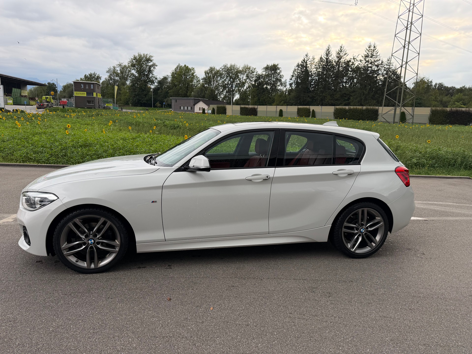 BMW 120d M Sport Steptronic-image-1