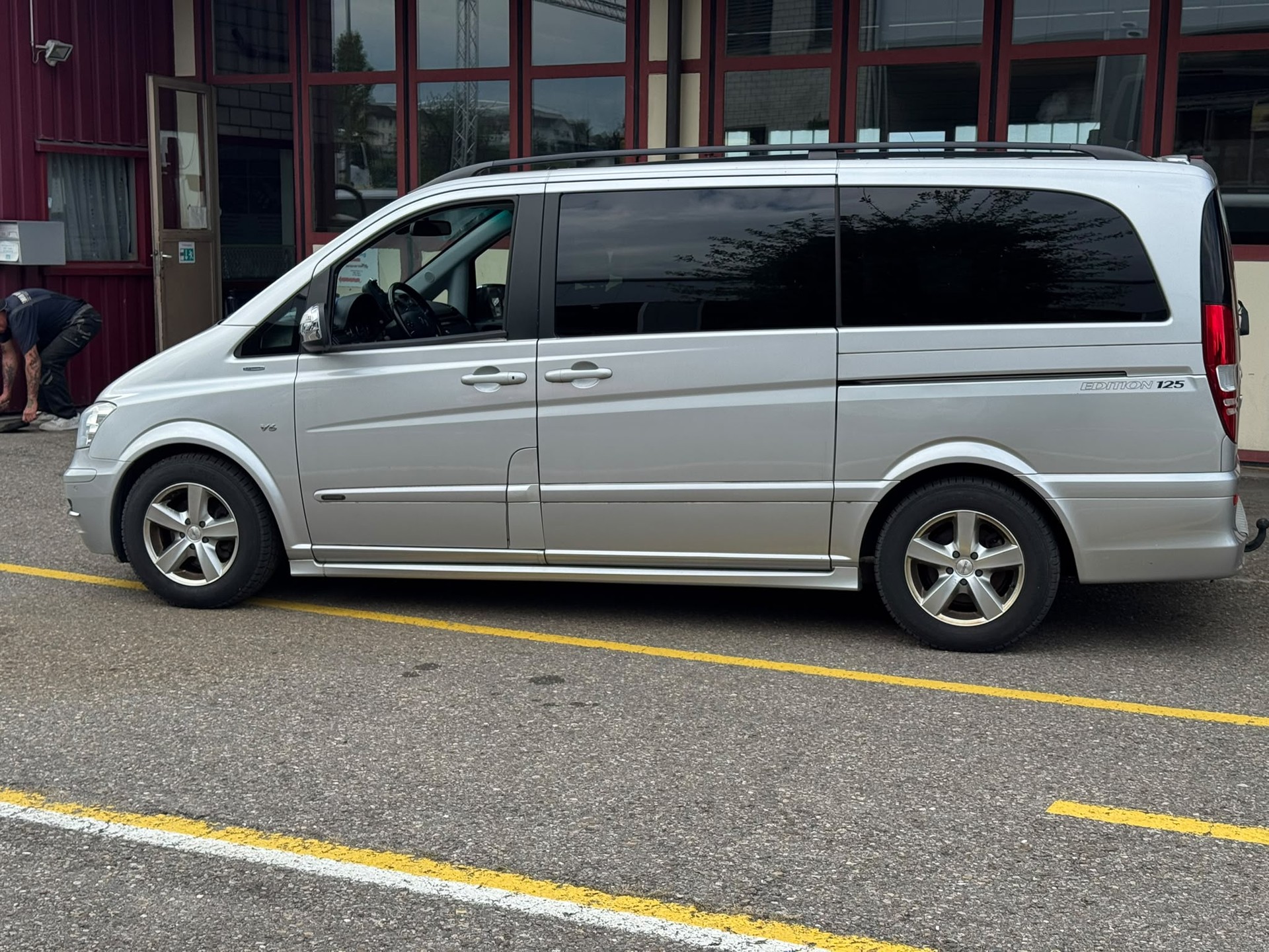 MERCEDES-BENZ Viano 3.0 CDI Blue Efficiency Trend L A-image-3