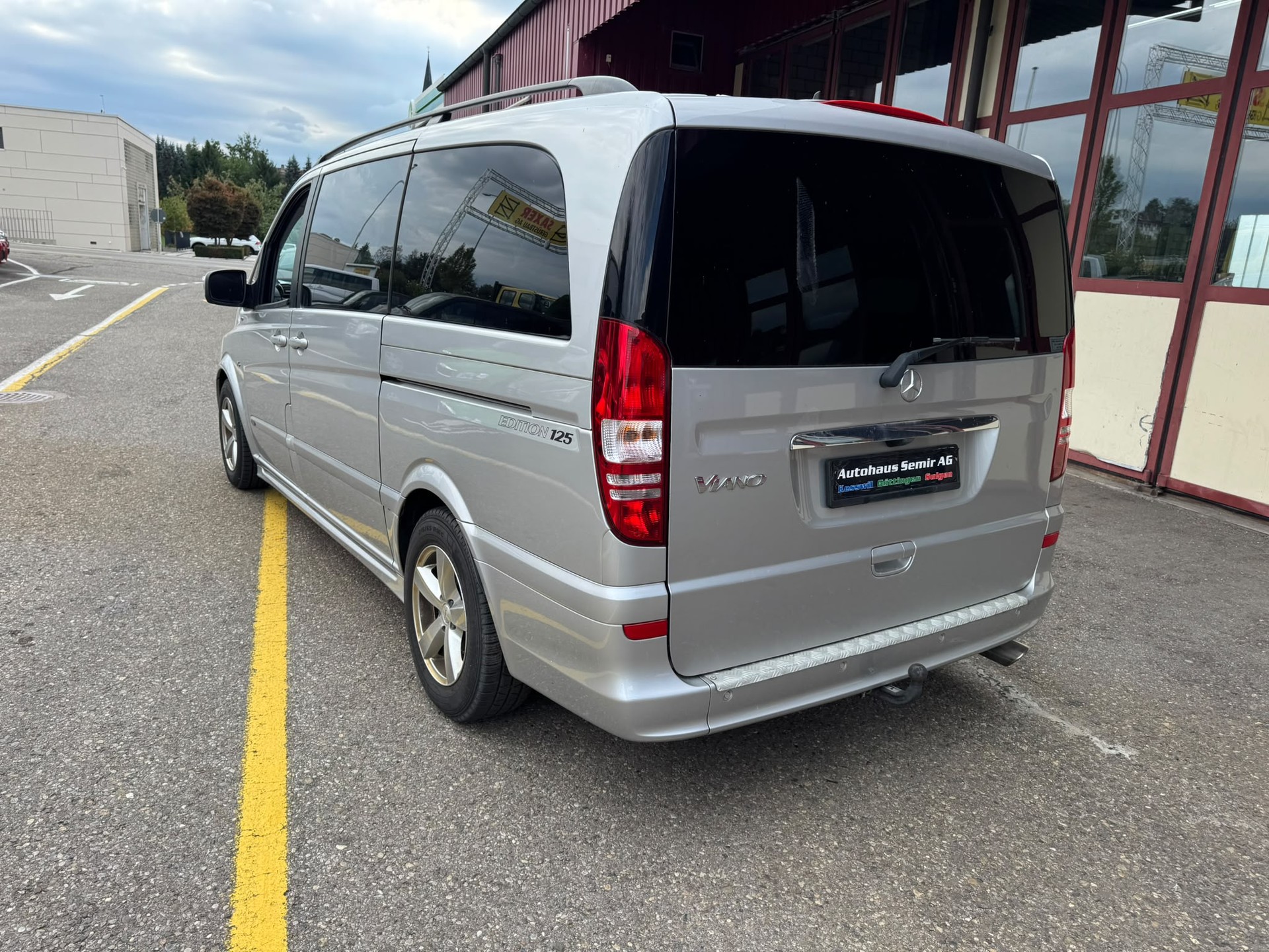 MERCEDES-BENZ Viano 3.0 CDI Blue Efficiency Trend L A-image-6