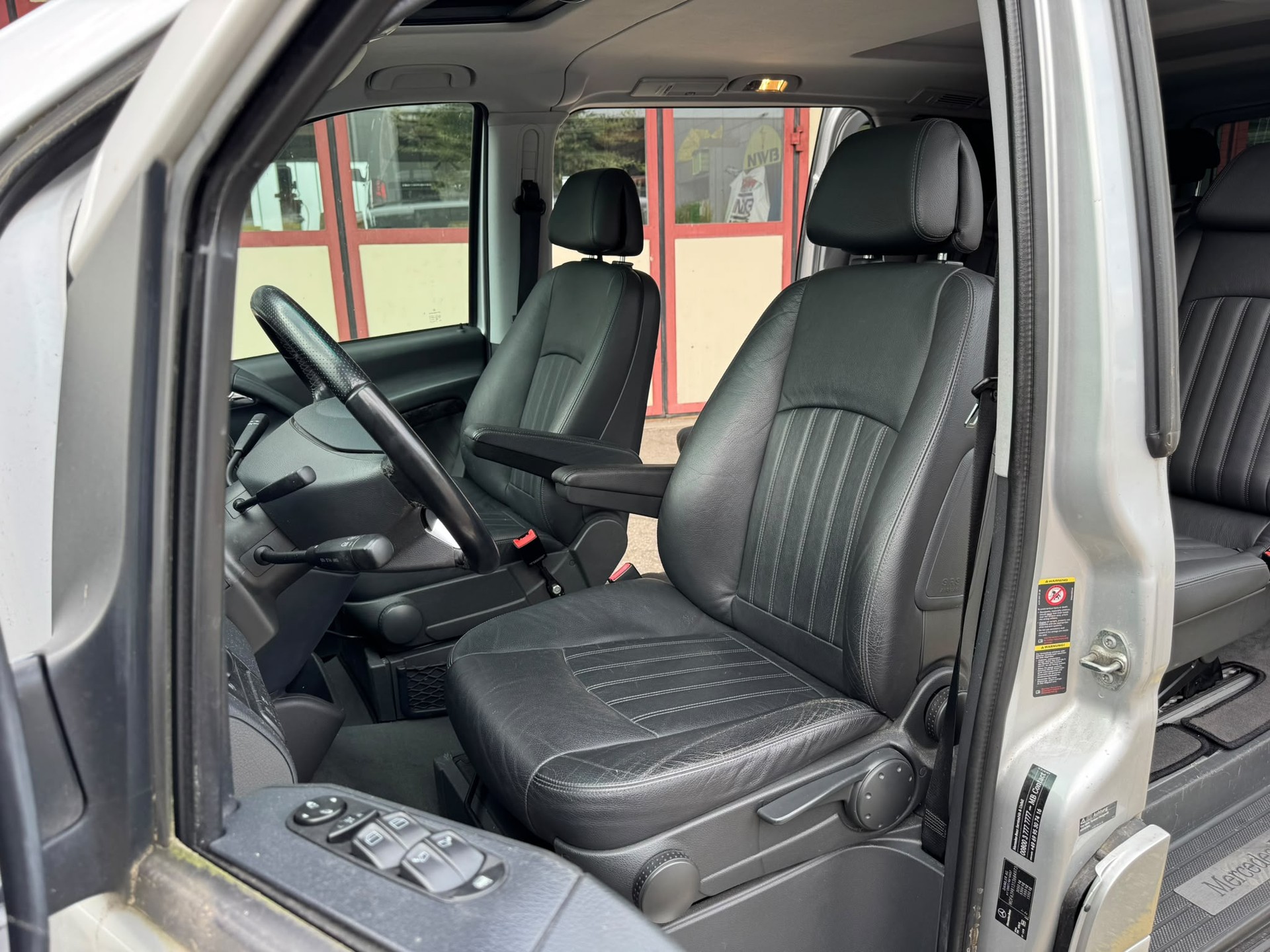 MERCEDES-BENZ Viano 3.0 CDI Blue Efficiency Trend L A-image-13