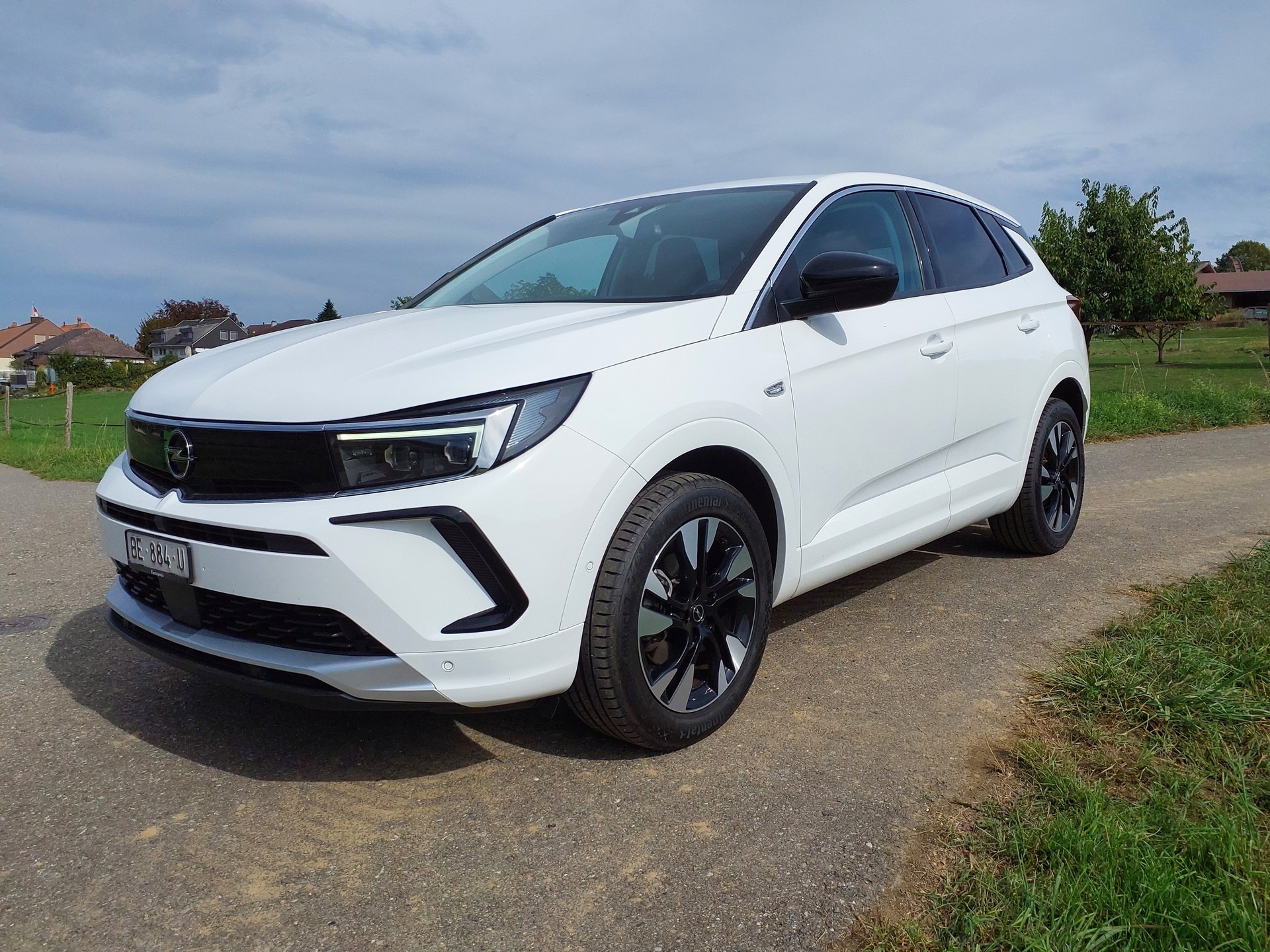 OPEL 1.2 T Elegance-image-0