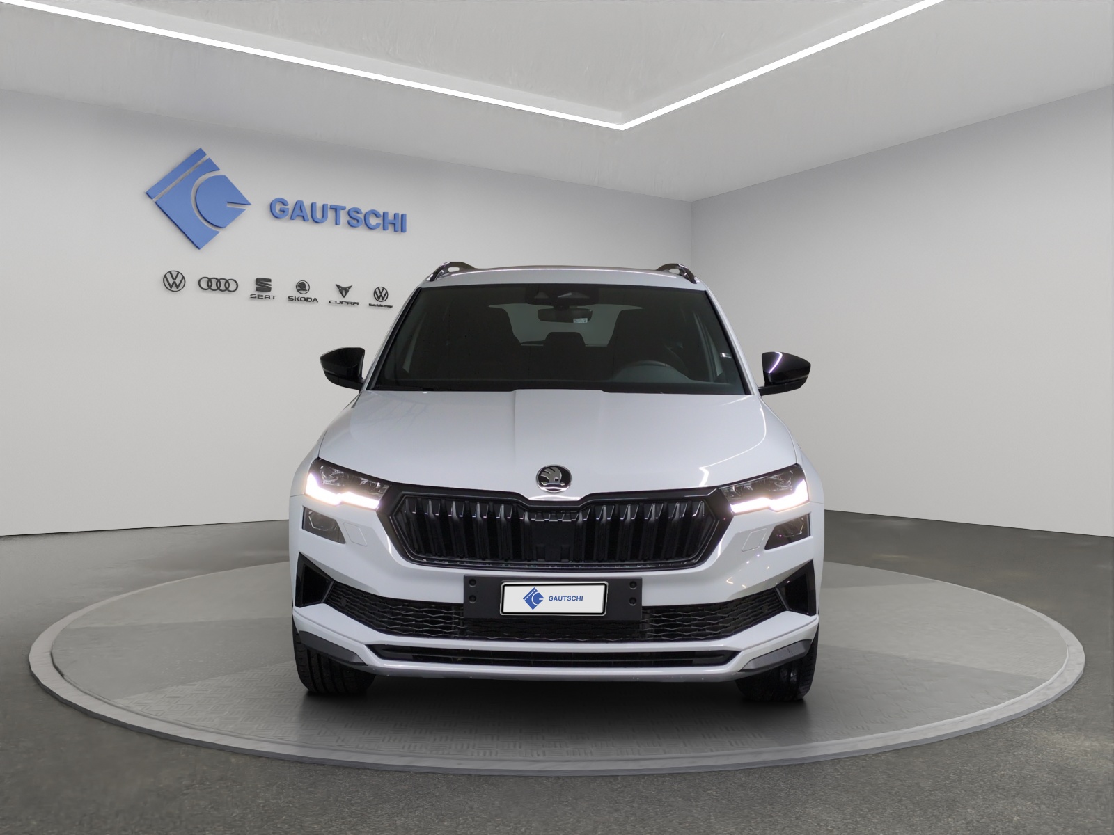 SKODA Karoq 2.0 TDI CR Sport Line 4x4 DSG-image-4