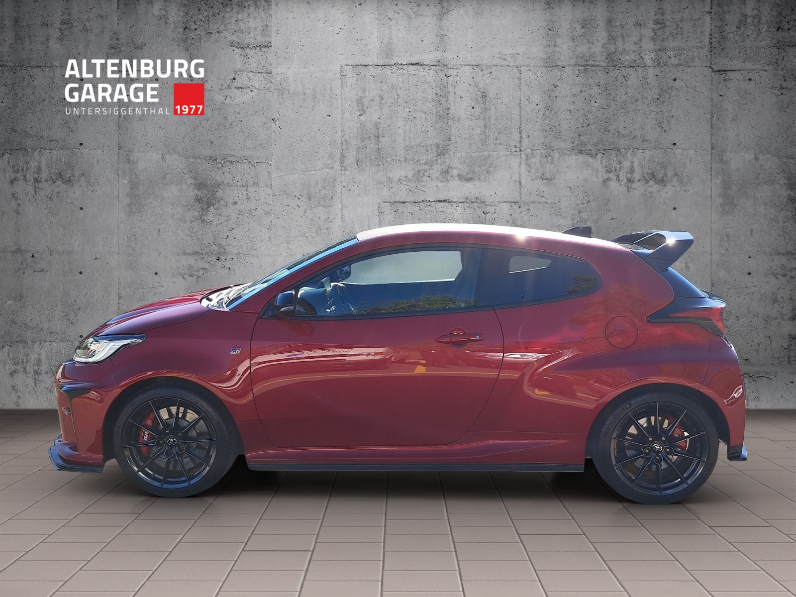 TOYOTA GR Yaris 1.6 Turbo Sport 4x4-image-1