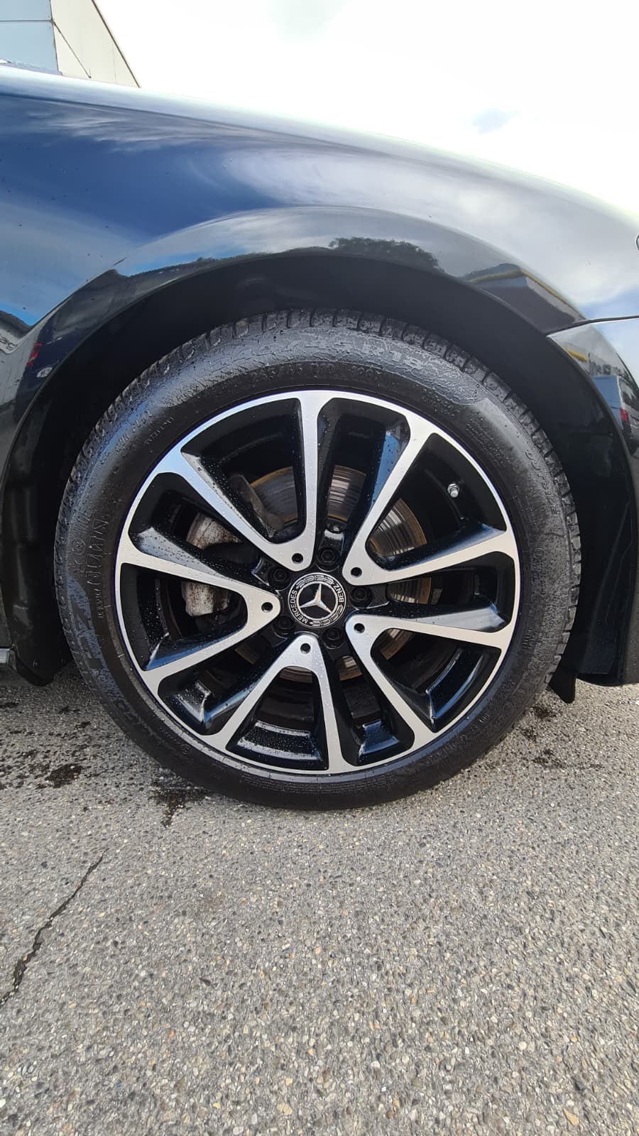 MERCEDES-BENZ E 220 d T 4Matic 9G-Tronic ** Gr-Navi ** RF-Kamera ** Sitzheizung ** PDC V+H ** Totwinkel-Assistent ** Frisch Ab MFK & Service-image-19
