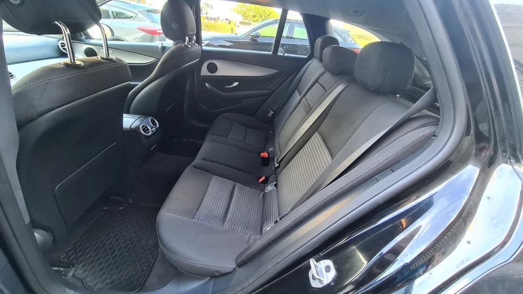 MERCEDES-BENZ E 220 d T 4Matic 9G-Tronic ** Gr-Navi ** RF-Kamera ** Sitzheizung ** PDC V+H ** Totwinkel-Assistent ** Frisch Ab MFK & Service-image-18