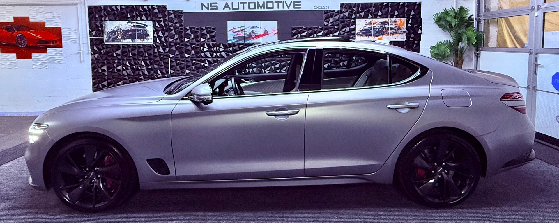 GENESIS G70 2.0 TGDI Sport AT8 AWD * BOND SILVER SANDSTORM GRAY (MATT)-image-10