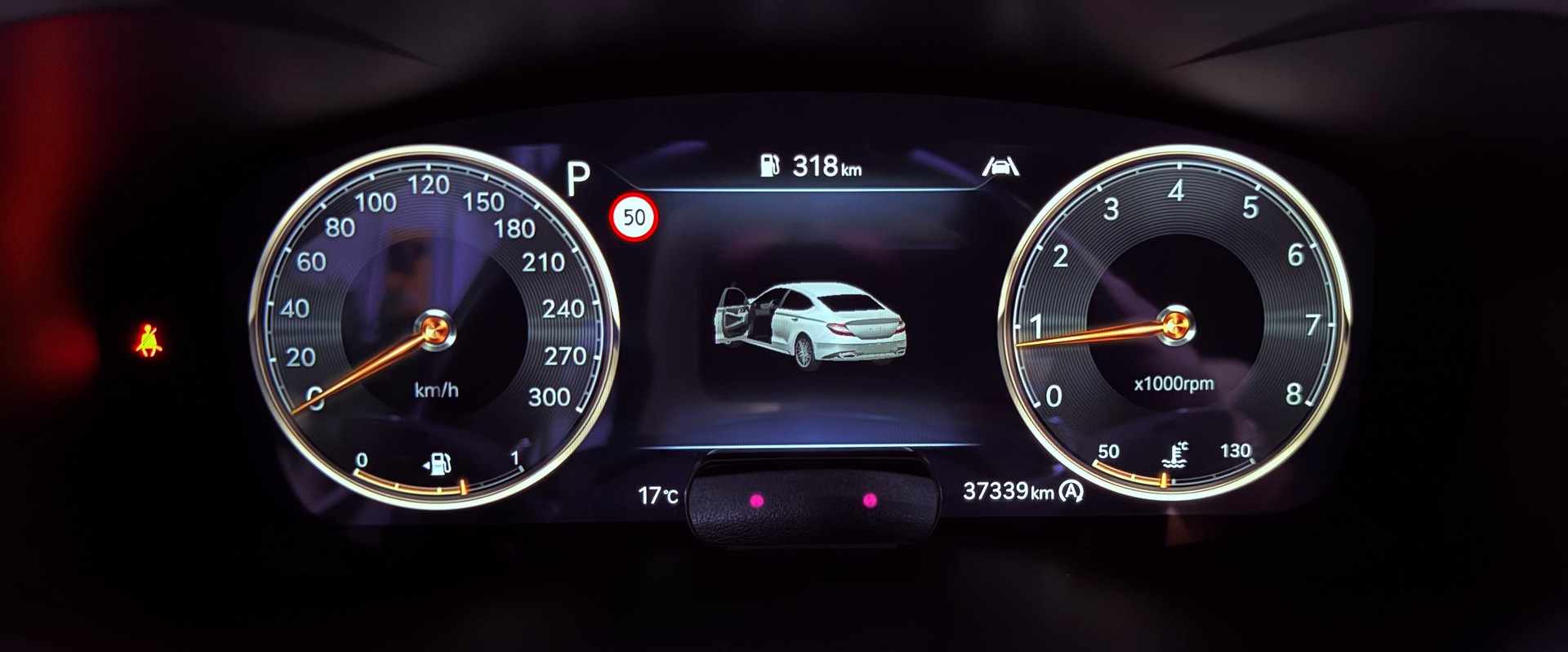 GENESIS G70 2.0 TGDI Sport AT8 AWD * BOND SILVER SANDSTORM GRAY (MATT)-image-17