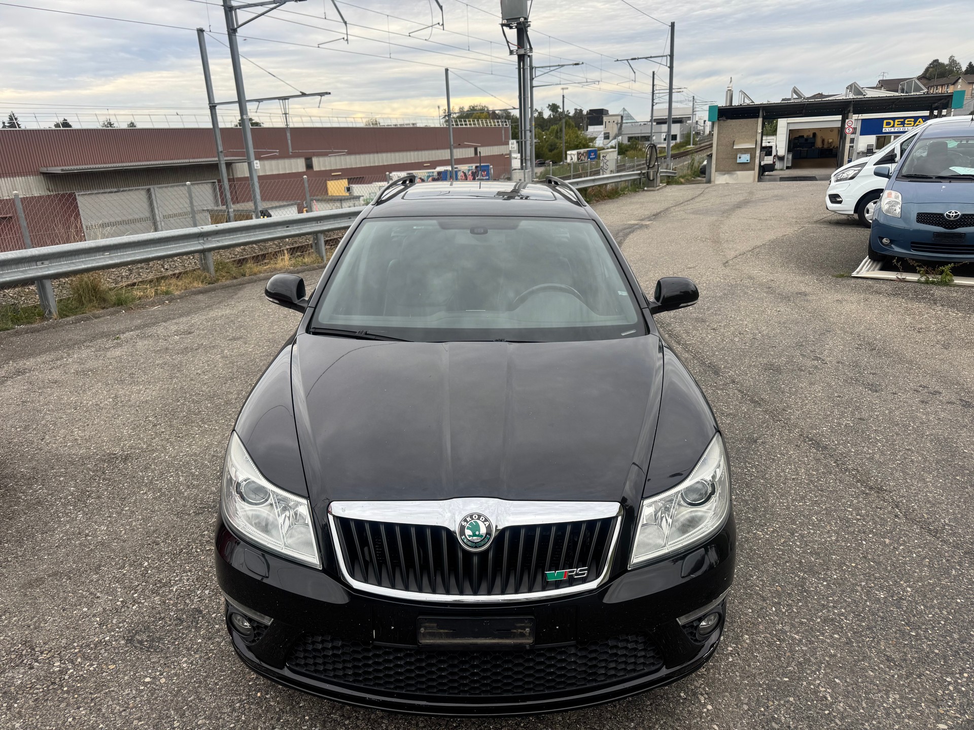 SKODA Octavia Combi 2.0 TSI RS DSG-image-1