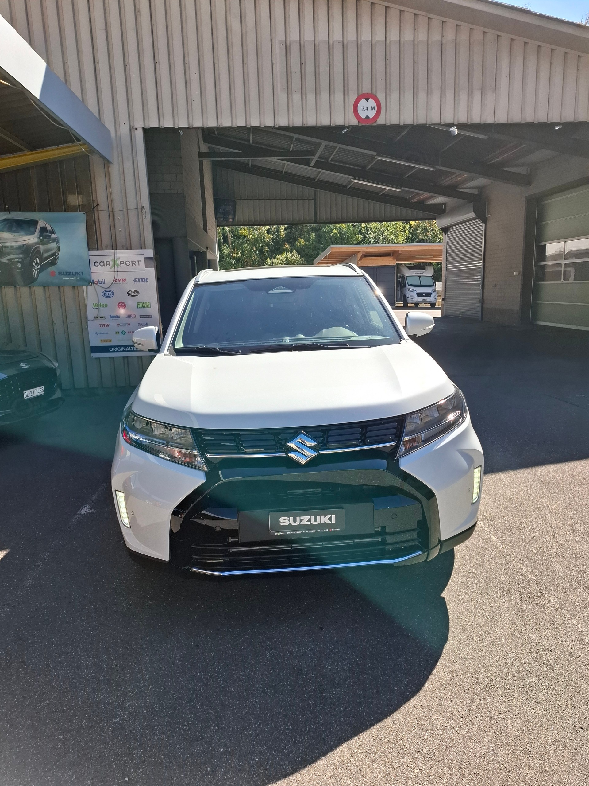 SUZUKI Vitara 1.4 Boosterjet Compact Top 4x4 Hybrid Automatic-image-0
