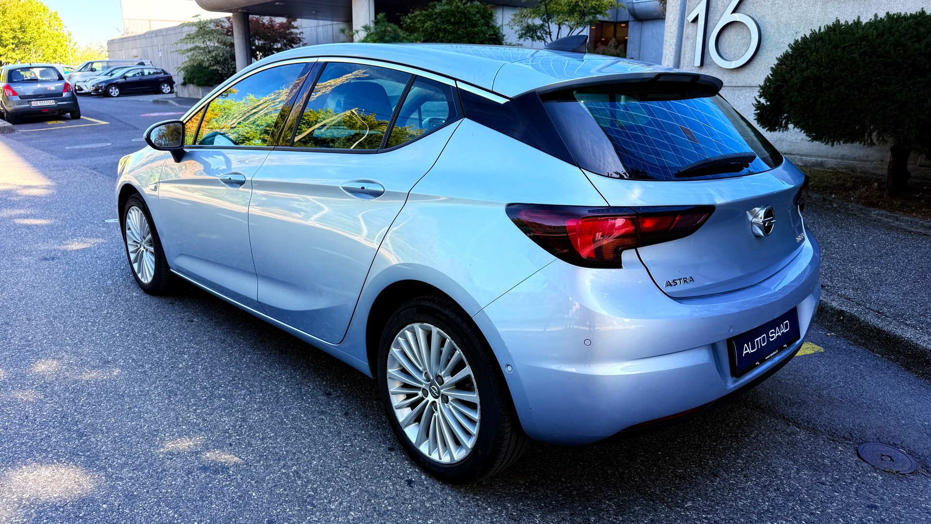 OPEL Astra 1.4i Turbo Excellence Automatic-image-5