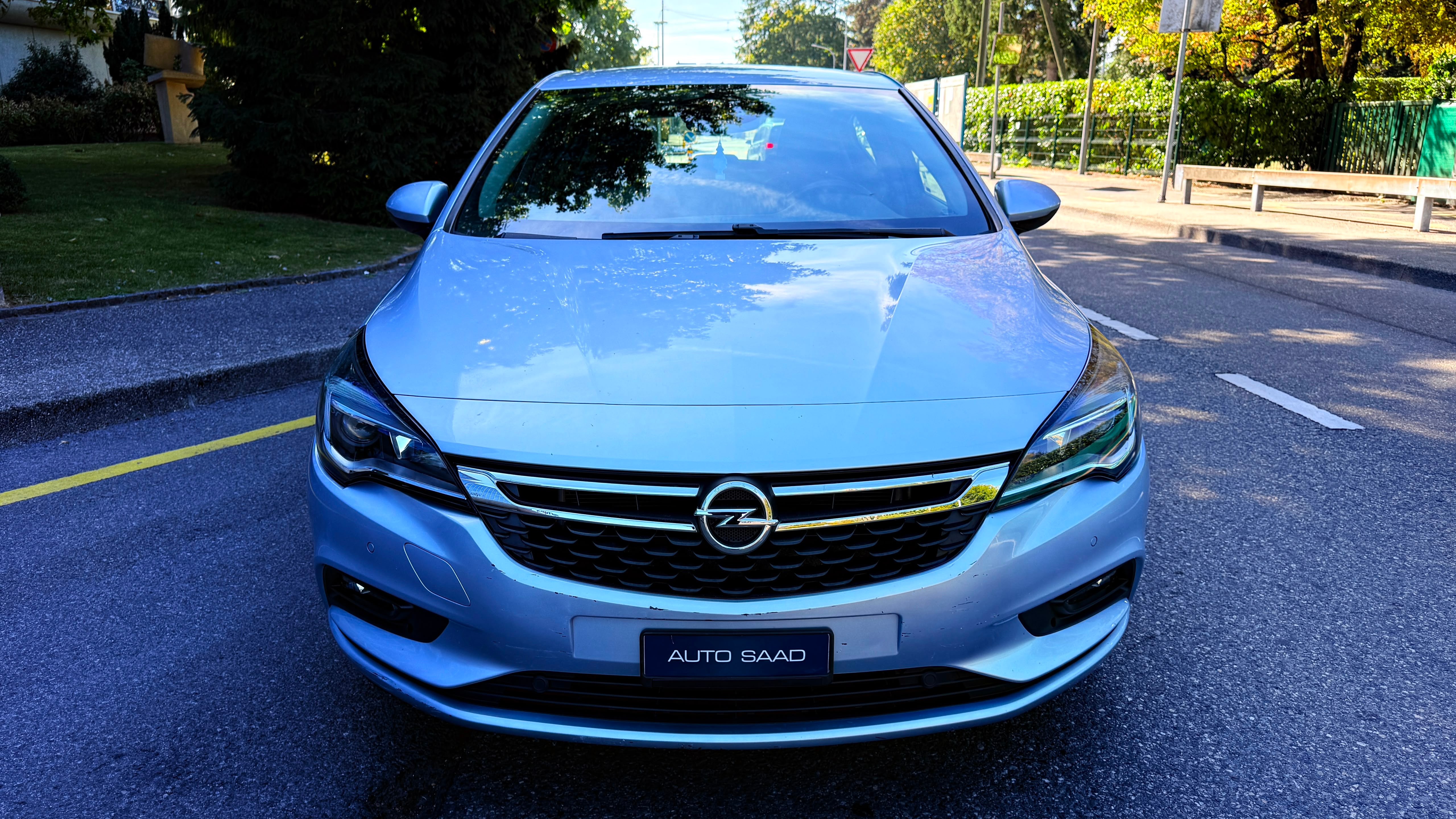 Car photo