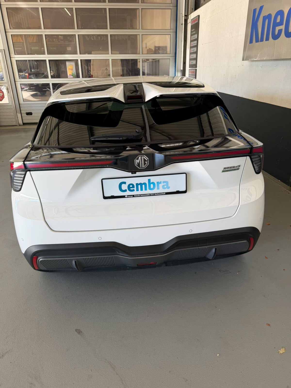 MG 4 EV 64KWh Luxury-image-10