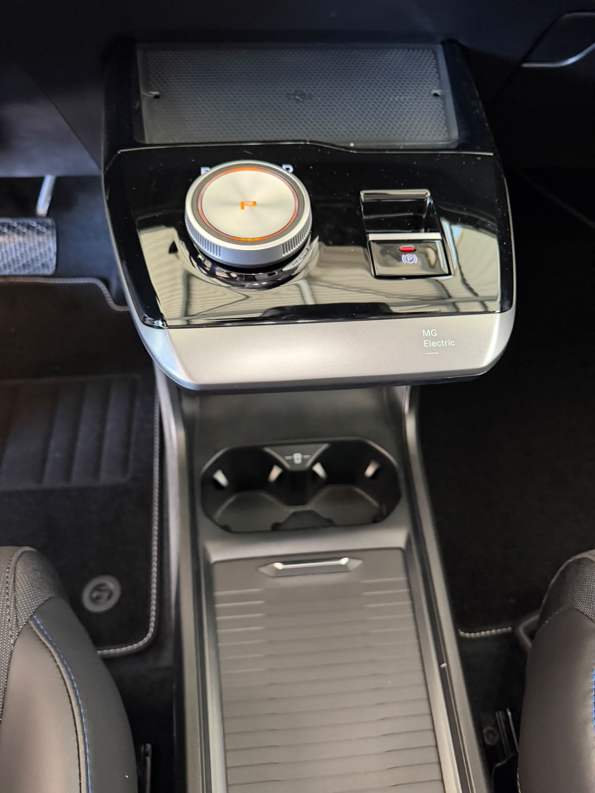 MG 4 EV 64KWh Luxury-image-19