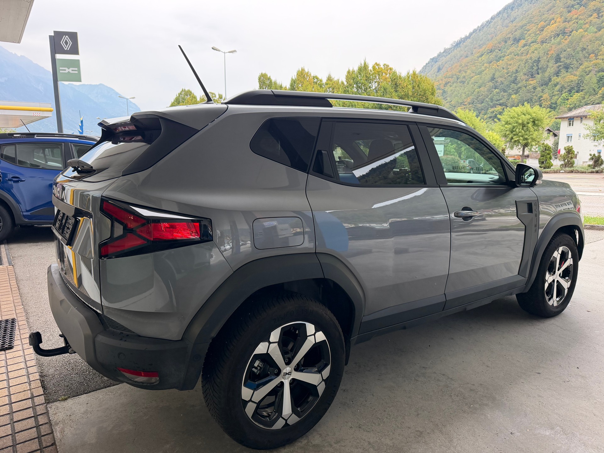 DACIA Duster HEV 140 Journey-image-2