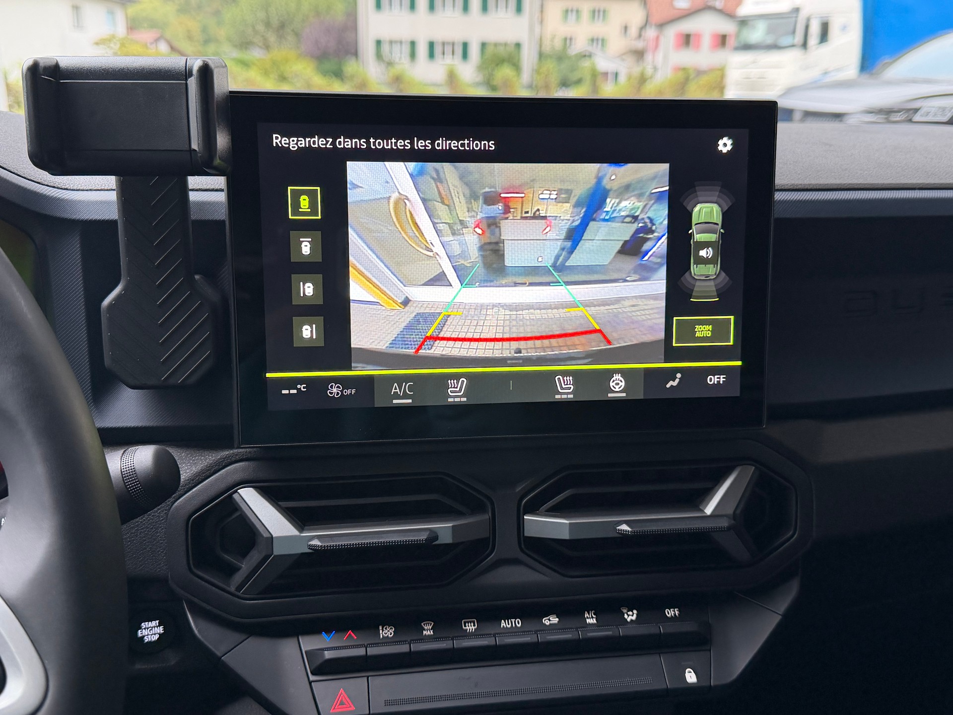 DACIA Duster HEV 140 Journey-image-12
