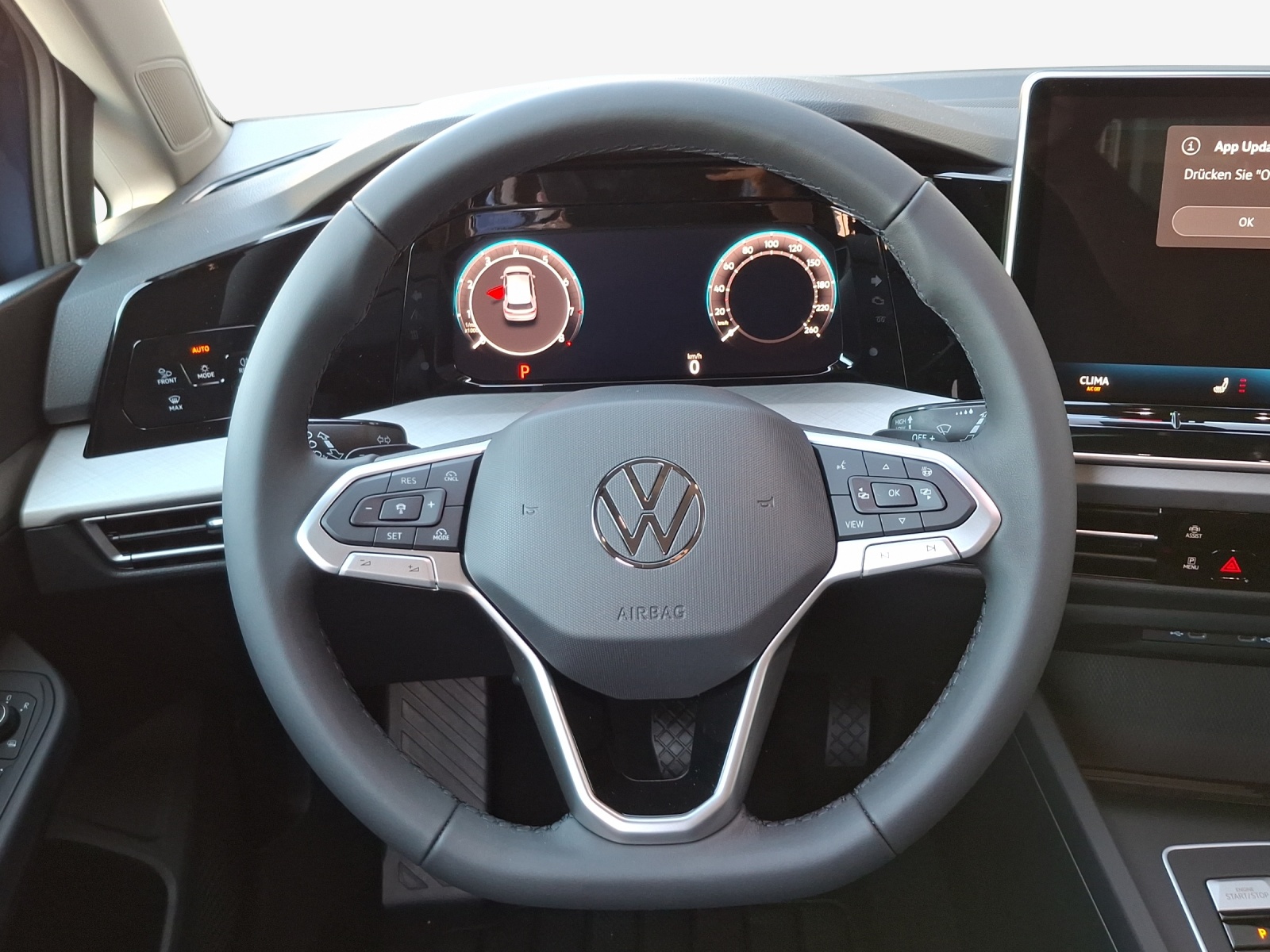 VW Golf 1.5 e TSI mHEV United DSG-image-9