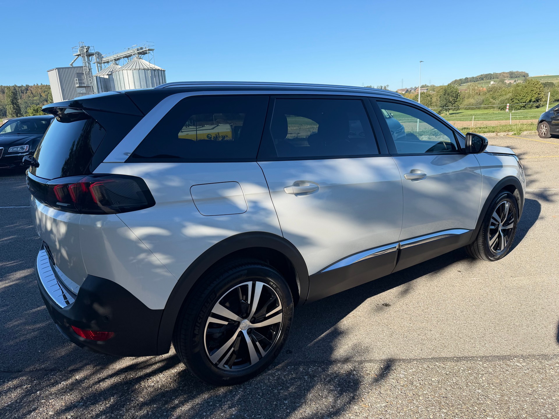 PEUGEOT 5008 1.5 BlueHDi Allure Pack EAT8-image-3