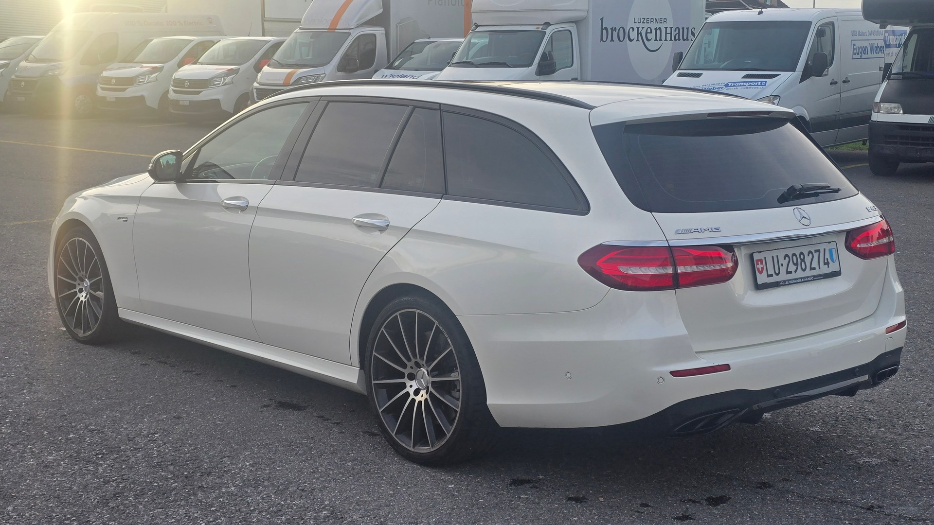 MERCEDES-BENZ E 43 AMG 4 Matic 9G-Tronic-image-5